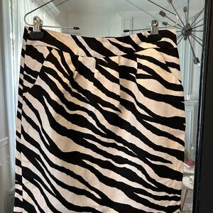 Banana Republic Zebra Print Women's‎ Skirt